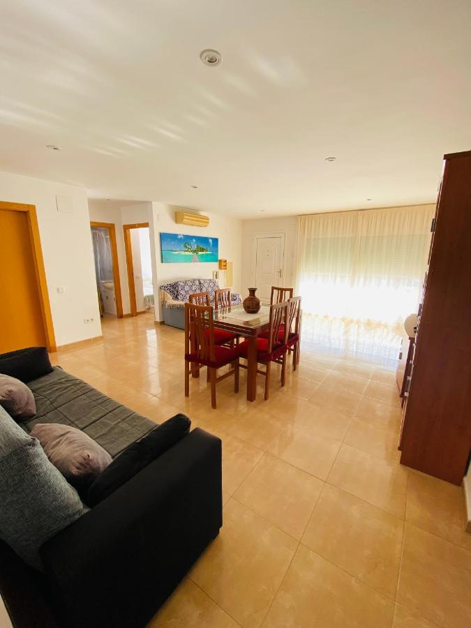 Villa Sant Rafel กัมบริลส์ ภายนอก รูปภาพ