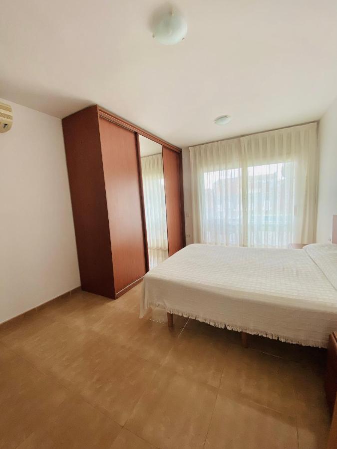 Villa Sant Rafel กัมบริลส์ ภายนอก รูปภาพ