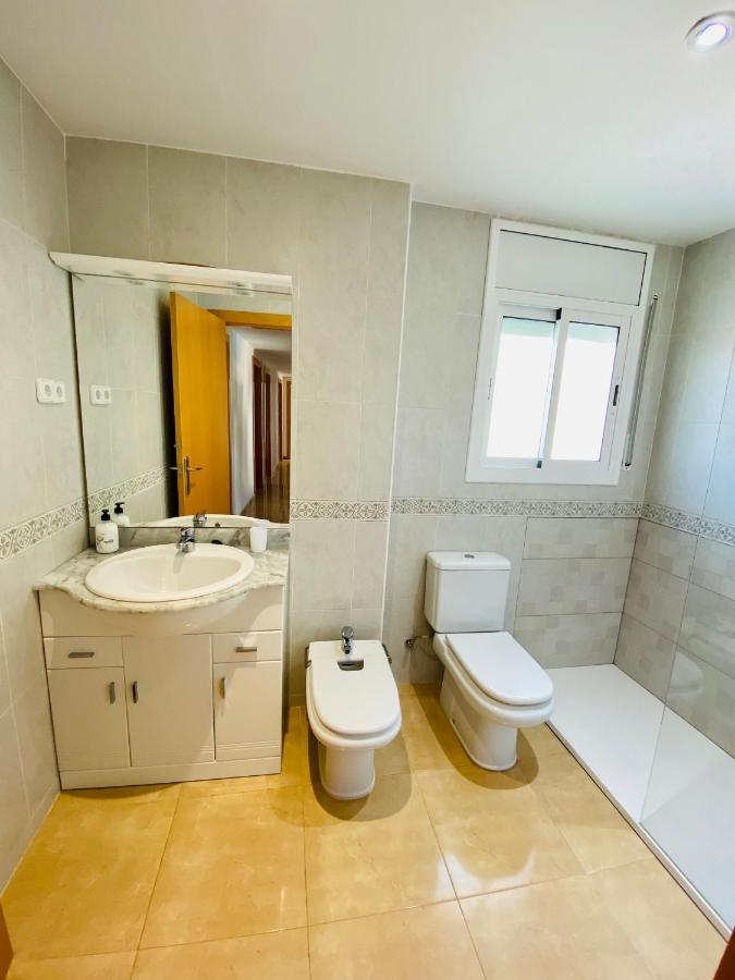 Villa Sant Rafel กัมบริลส์ ภายนอก รูปภาพ